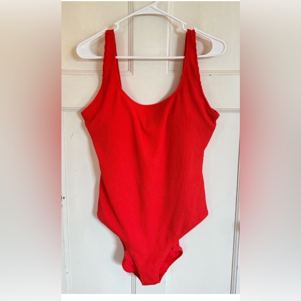 NWT Aerie ribbed one piece swimsuit size xxl.